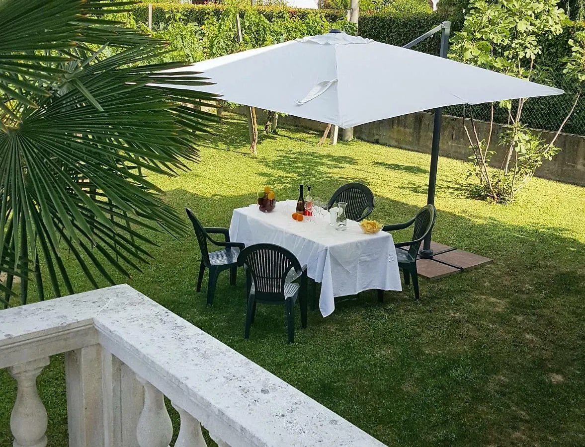 فيلا Casa Del Vigneto مخرج سبينيا 0*, مخرج سبينيا إيطاليا